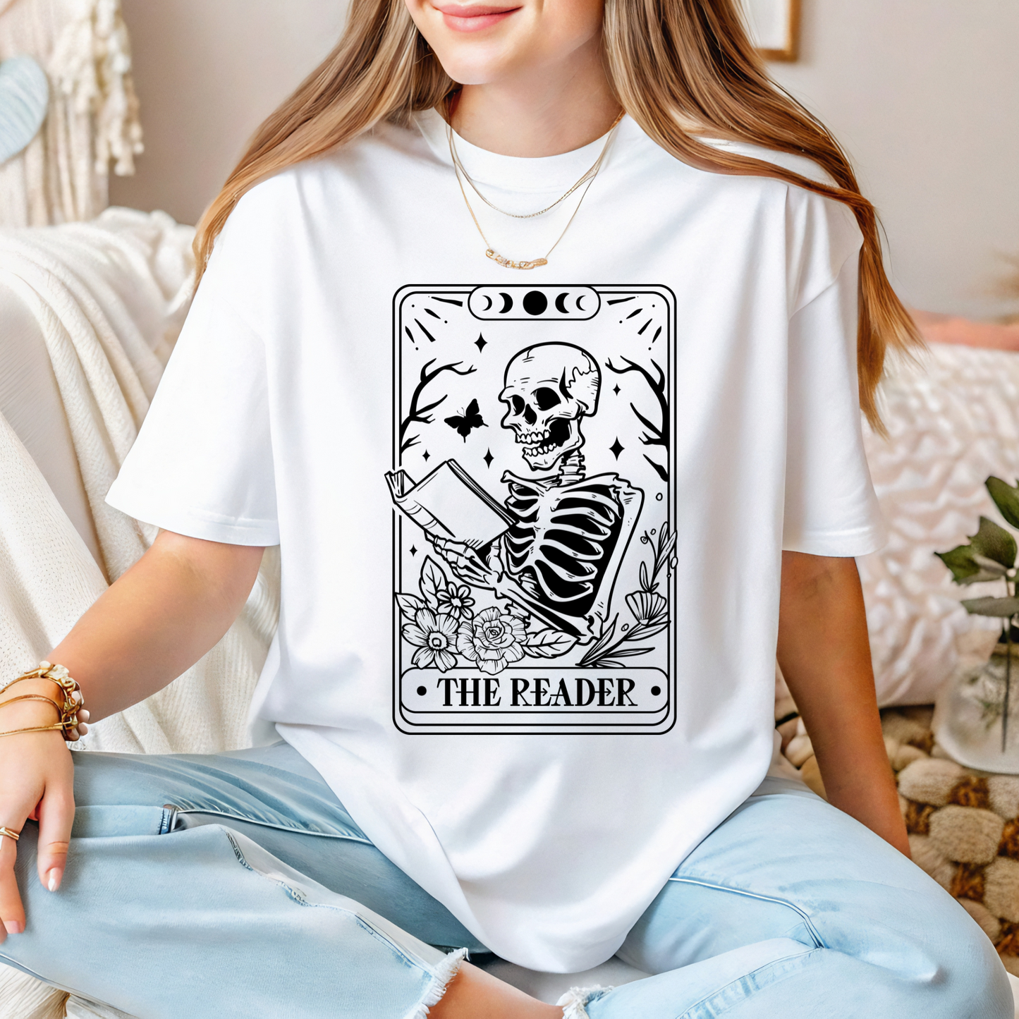 The reader skeleton Tee